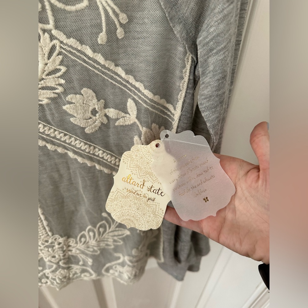 NWT Altar'd State Gray Lace Detail Top with Bell Sleeves - Picture 2 of 10